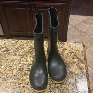 Kids Black Rain & Snow Boots